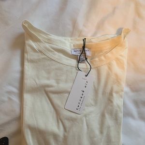 Current air short sleeve T-shirt